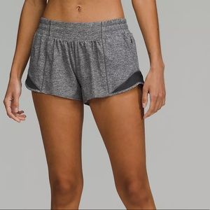 Lululemon Hotty Hot Shorts 2.5 Inch